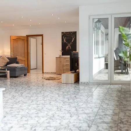 Abrioux Am Park Appartement *